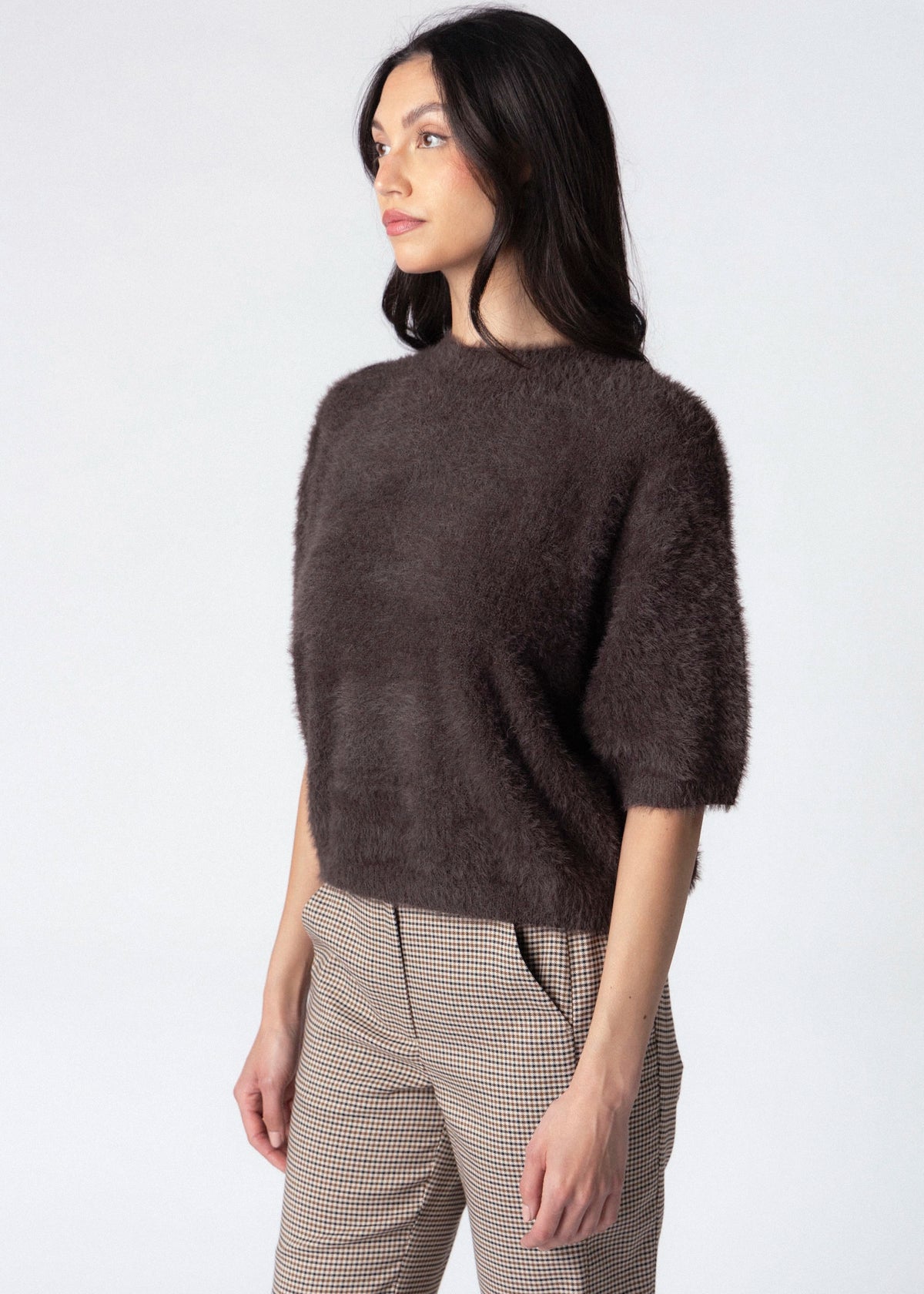 swatch_Chocolate fuzzy knit cropped sweater