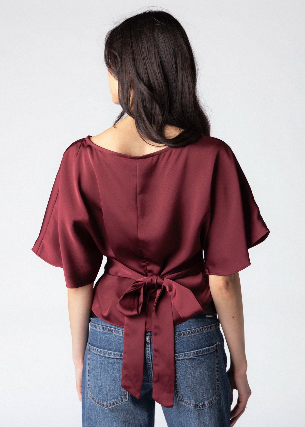 swatch_Burgundy satin darla flutter sleeve top