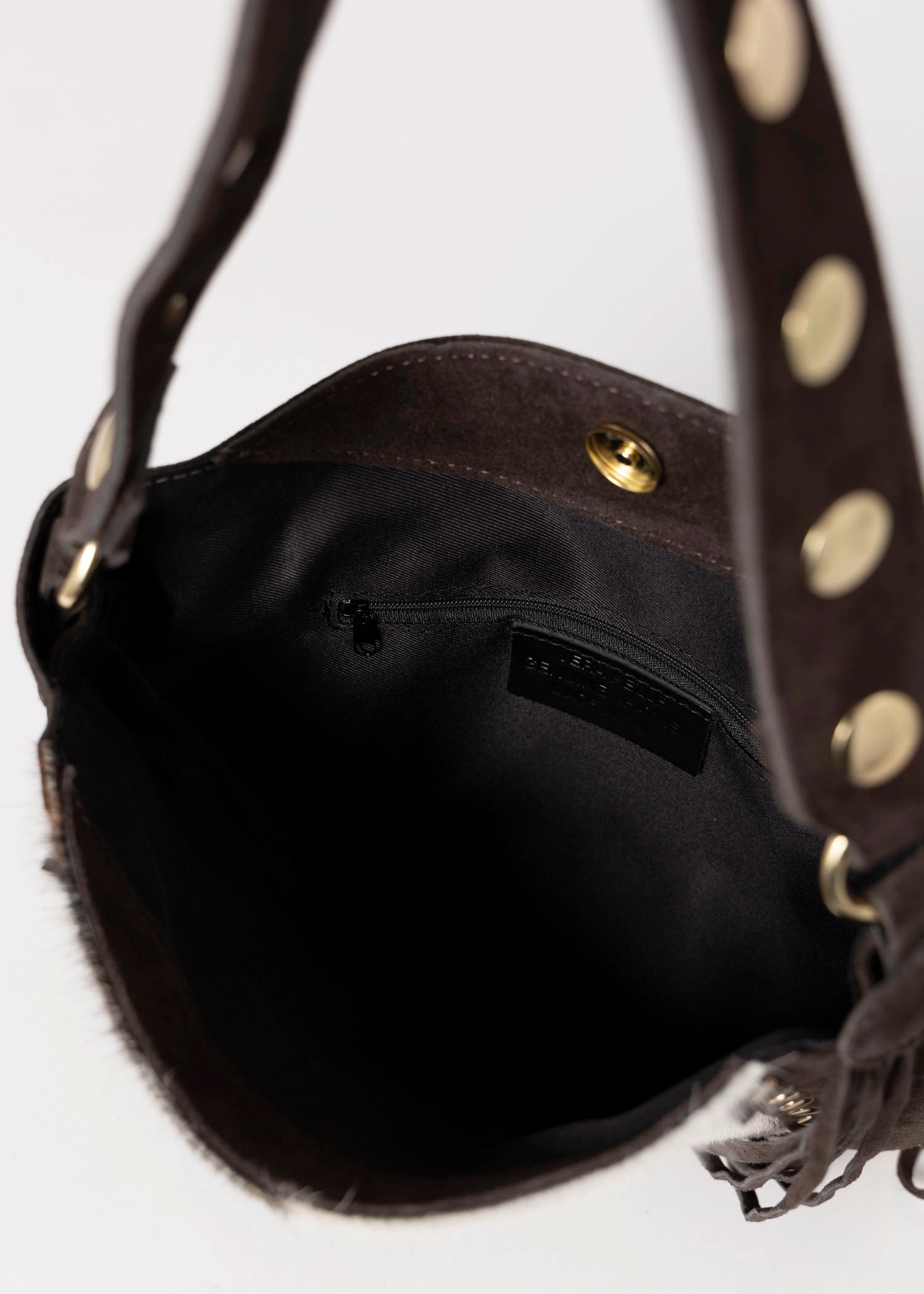 swatch_Cow daxy suede shoulder bag