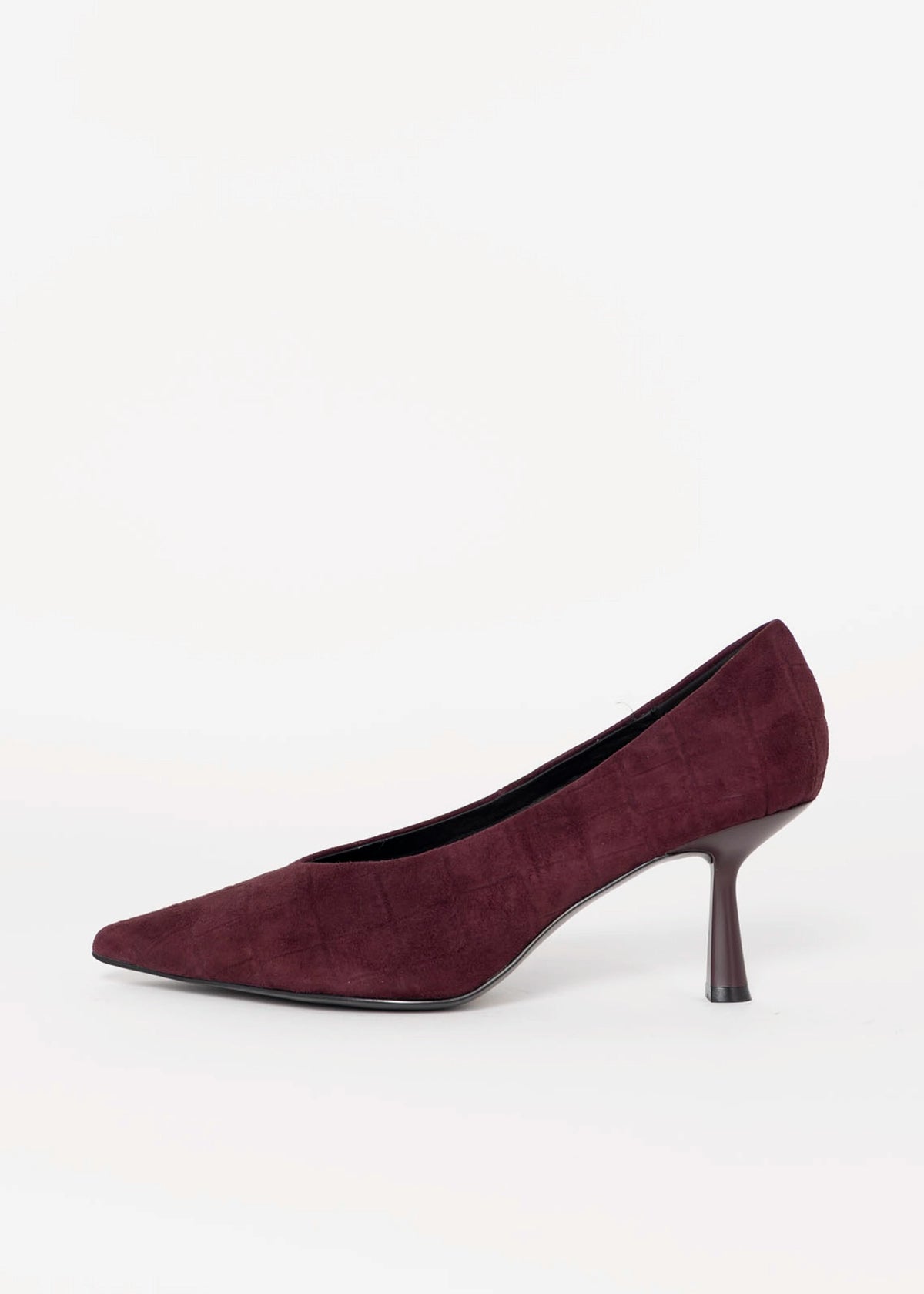 swatch_Burgundy Croco bibi lou tiare suede pump