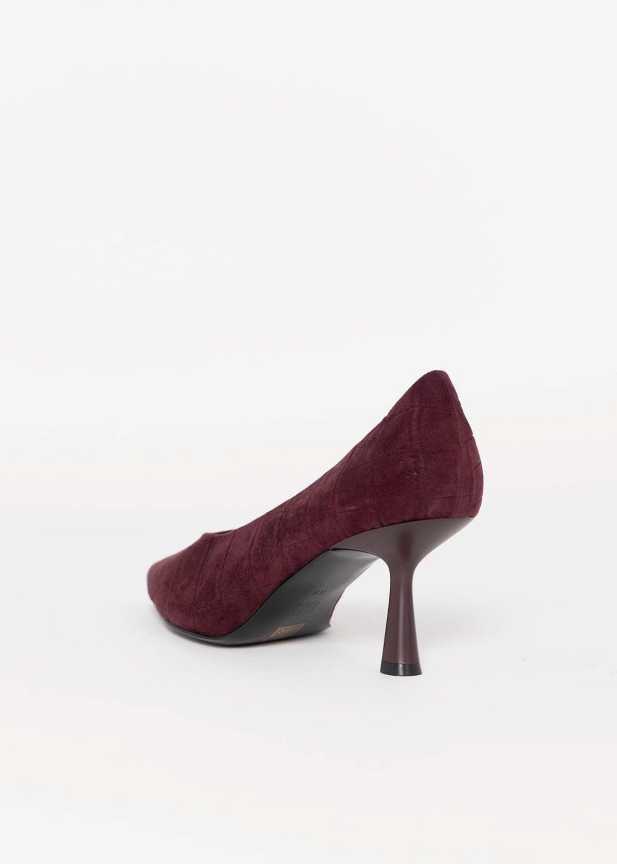 swatch_Burgundy Croco bibi lou tiare suede pump