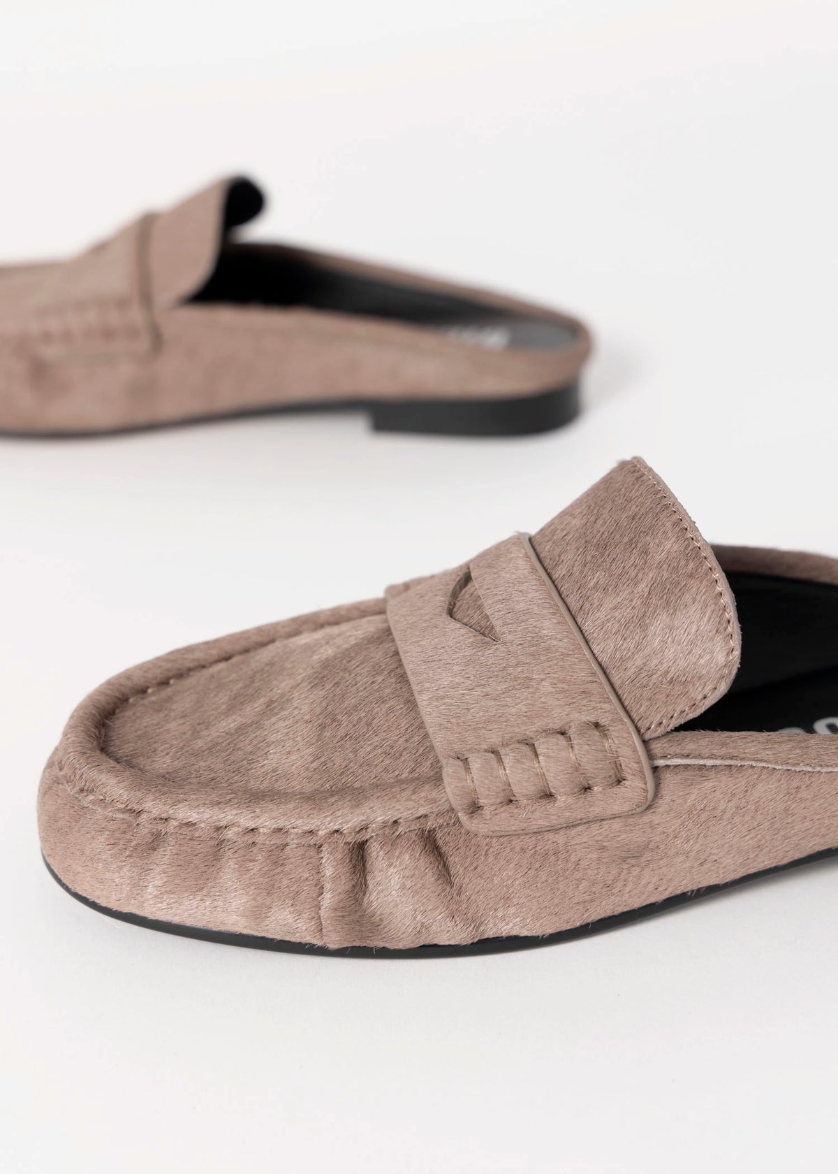 swatch_Taupe Haircalf bibi lou lyra loafer mule