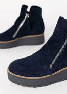swatch_Navy Suede Silent D nene boot