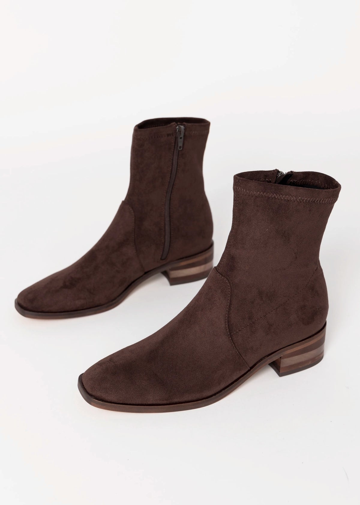 swatch_Chocolate silent d fuller stretch ankle boot
