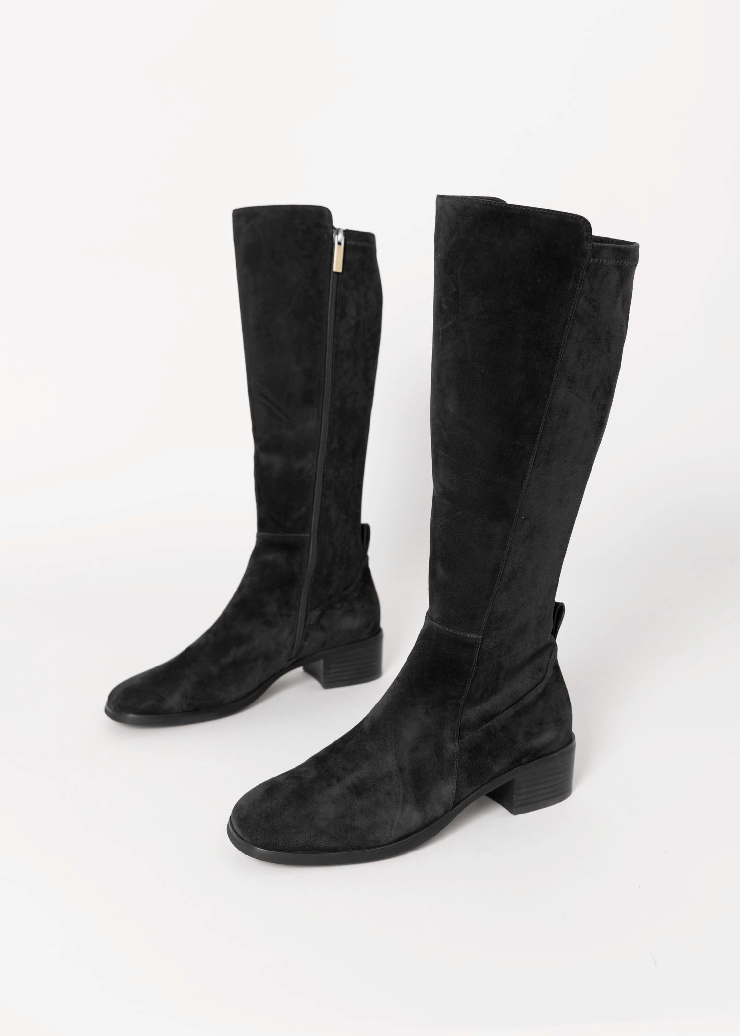 swatch_Black silent d oreos knee high boot