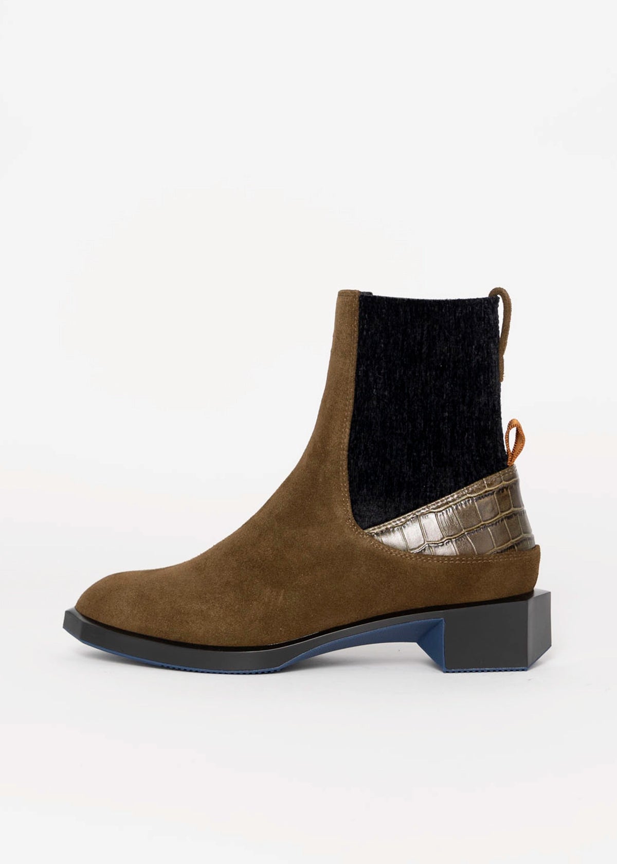 swatch_Khaki 4ccccees forma ena chelsea boot