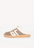 swatch_Taupe/Butter Back70 easter FL shearling lined sneaker