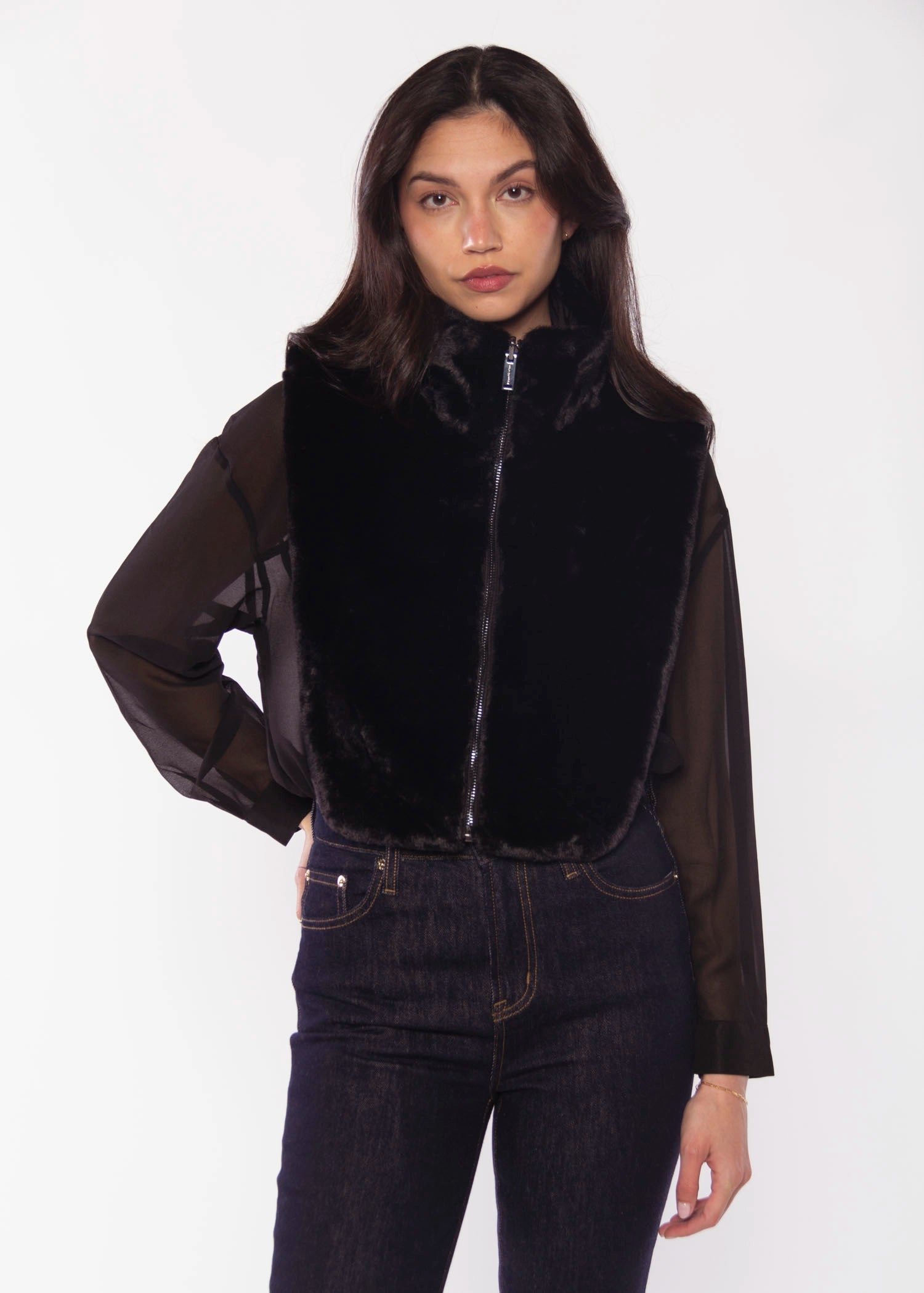 swatch_Black nura jacket insert