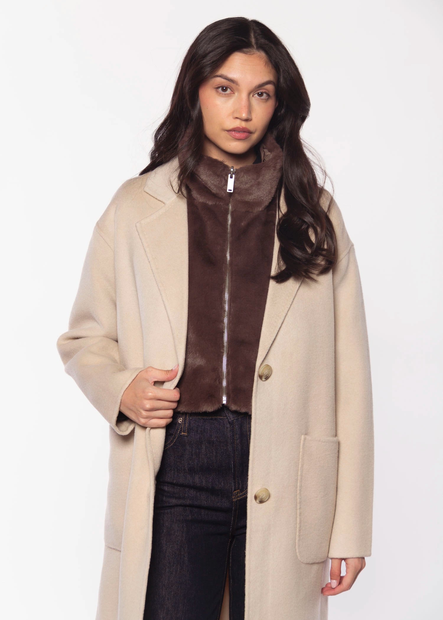 swatch_Dark Toffee nura jacket insert