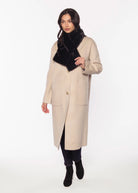 swatch_Black stip faux fur scarf