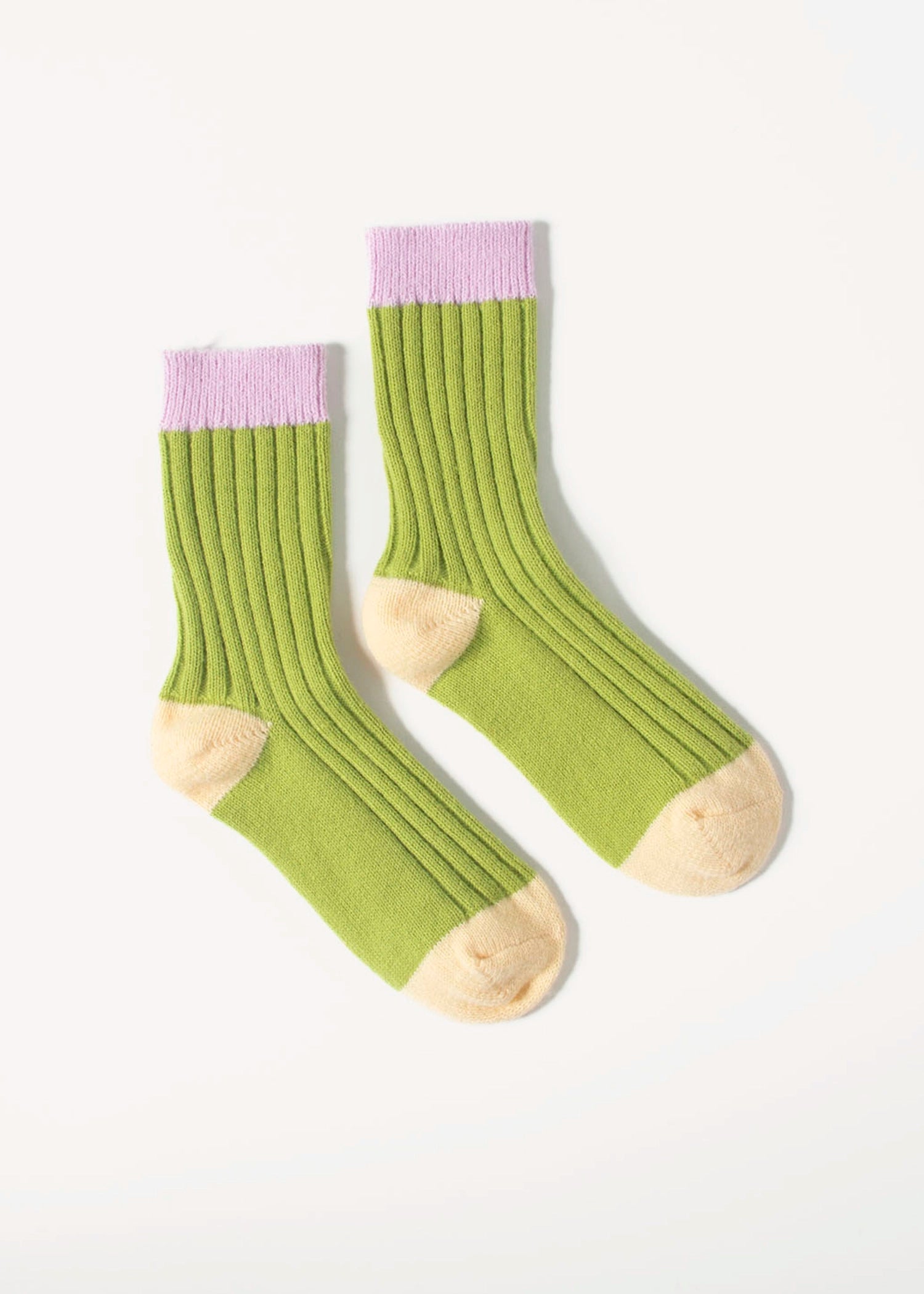 swatch_Green boot socks