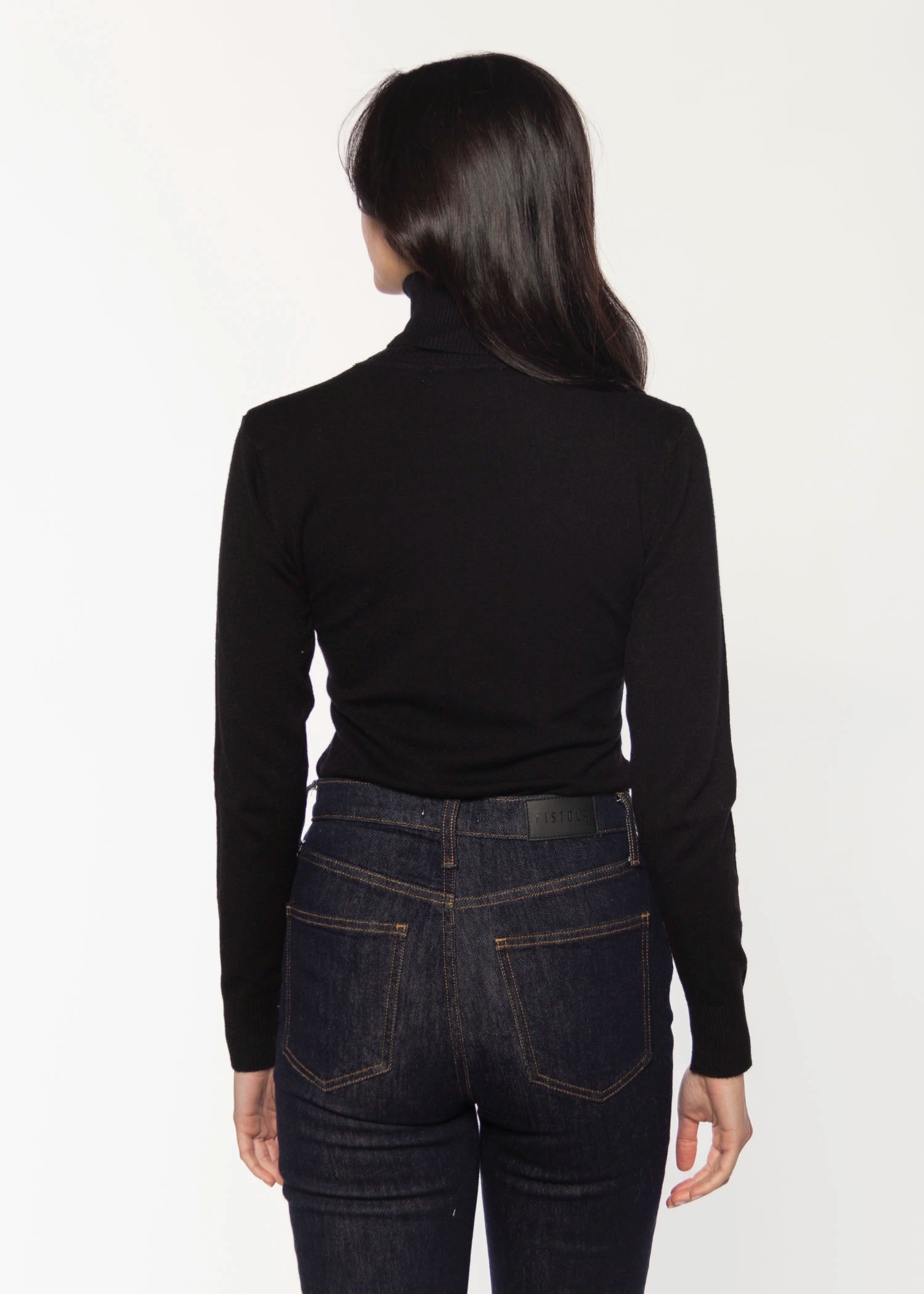 swatch_Black silene sweater