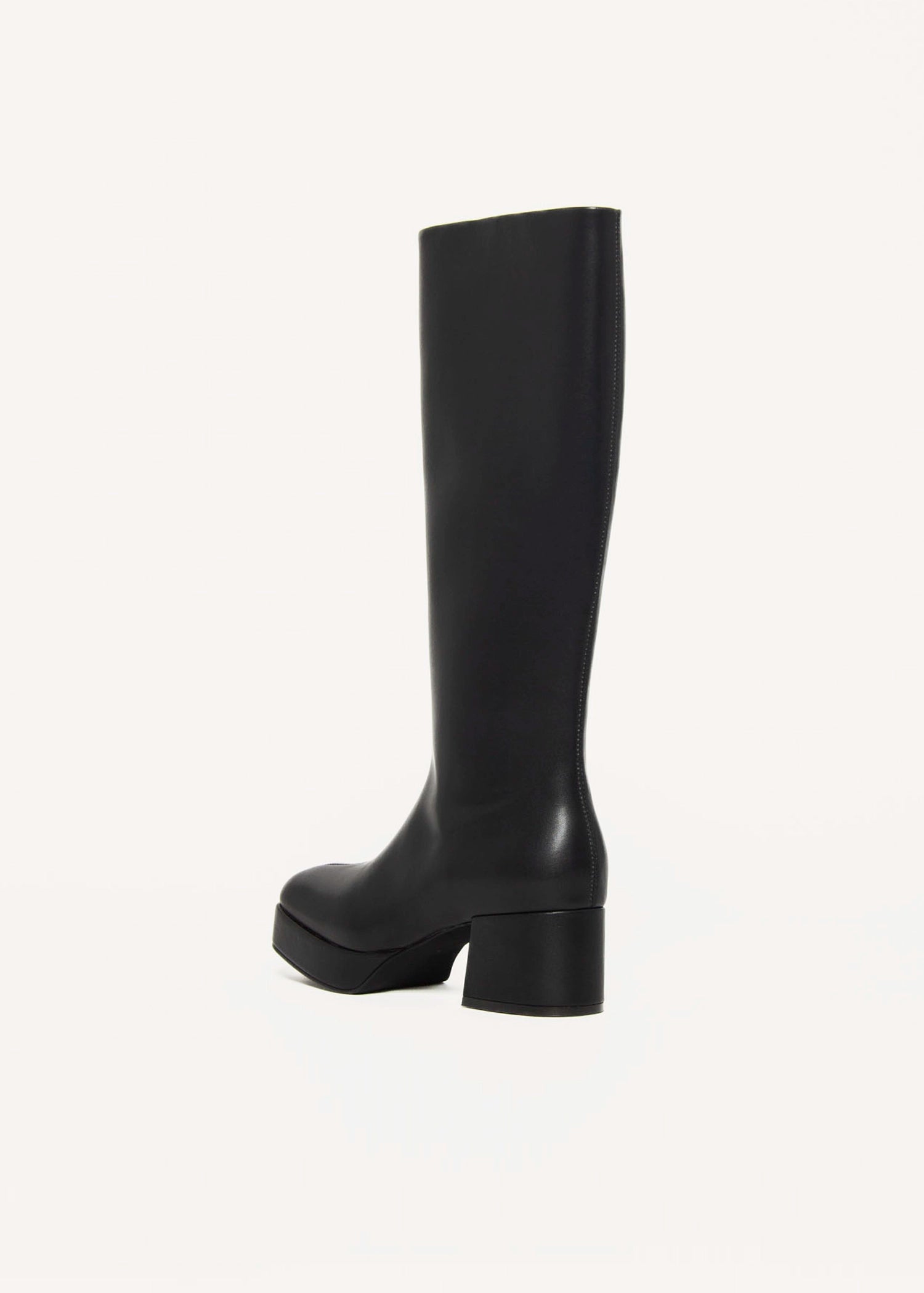 swatch_Black capacity knee high boot