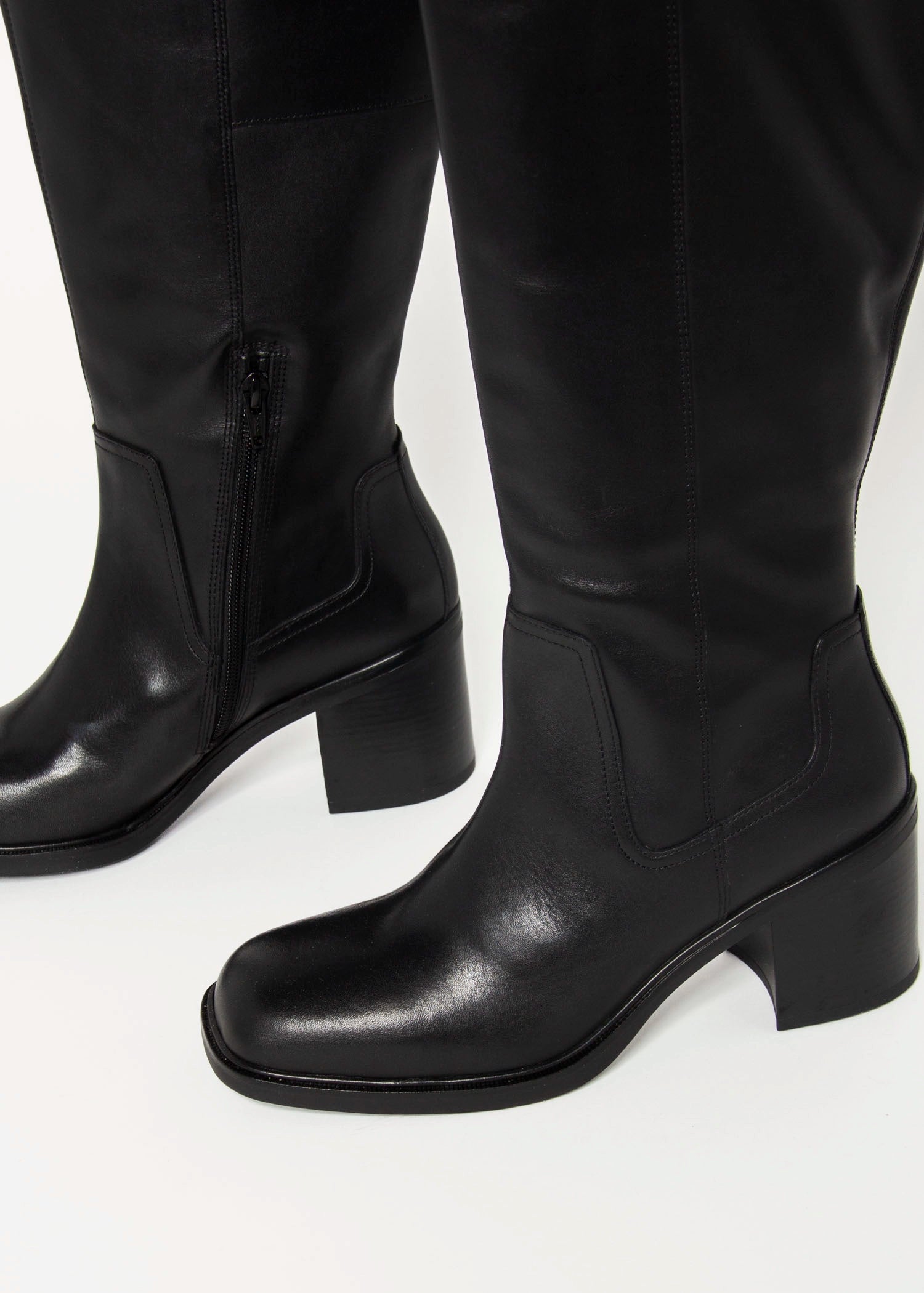 swatch_Black Leather meryl tall boots