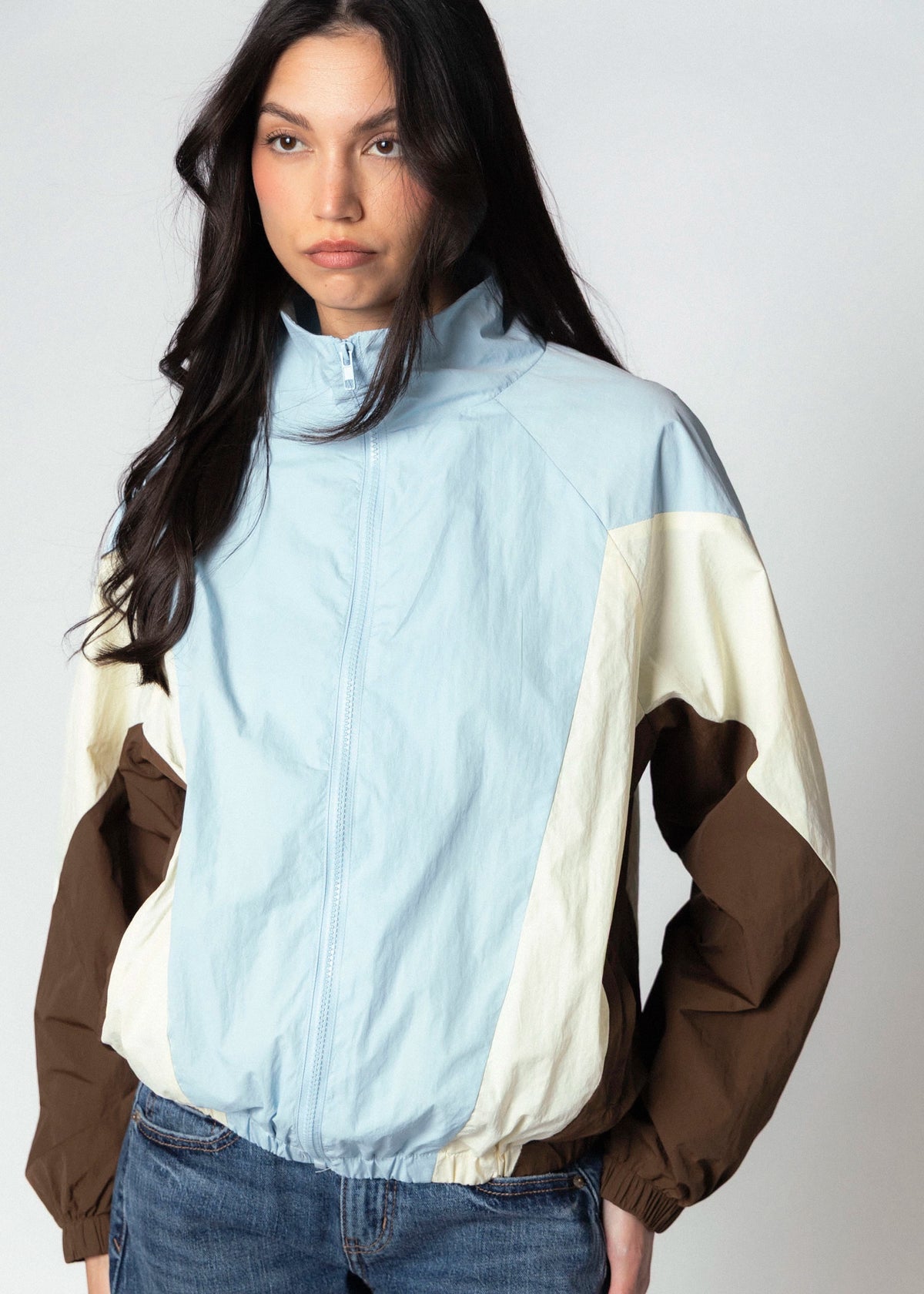 swatch_Blue/Cream pretty garbage goldie funnel neck windbreaker jacket