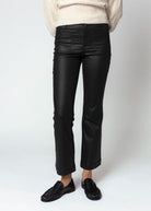 swatch_Matte Black kut from the kloth kelsey coated jean