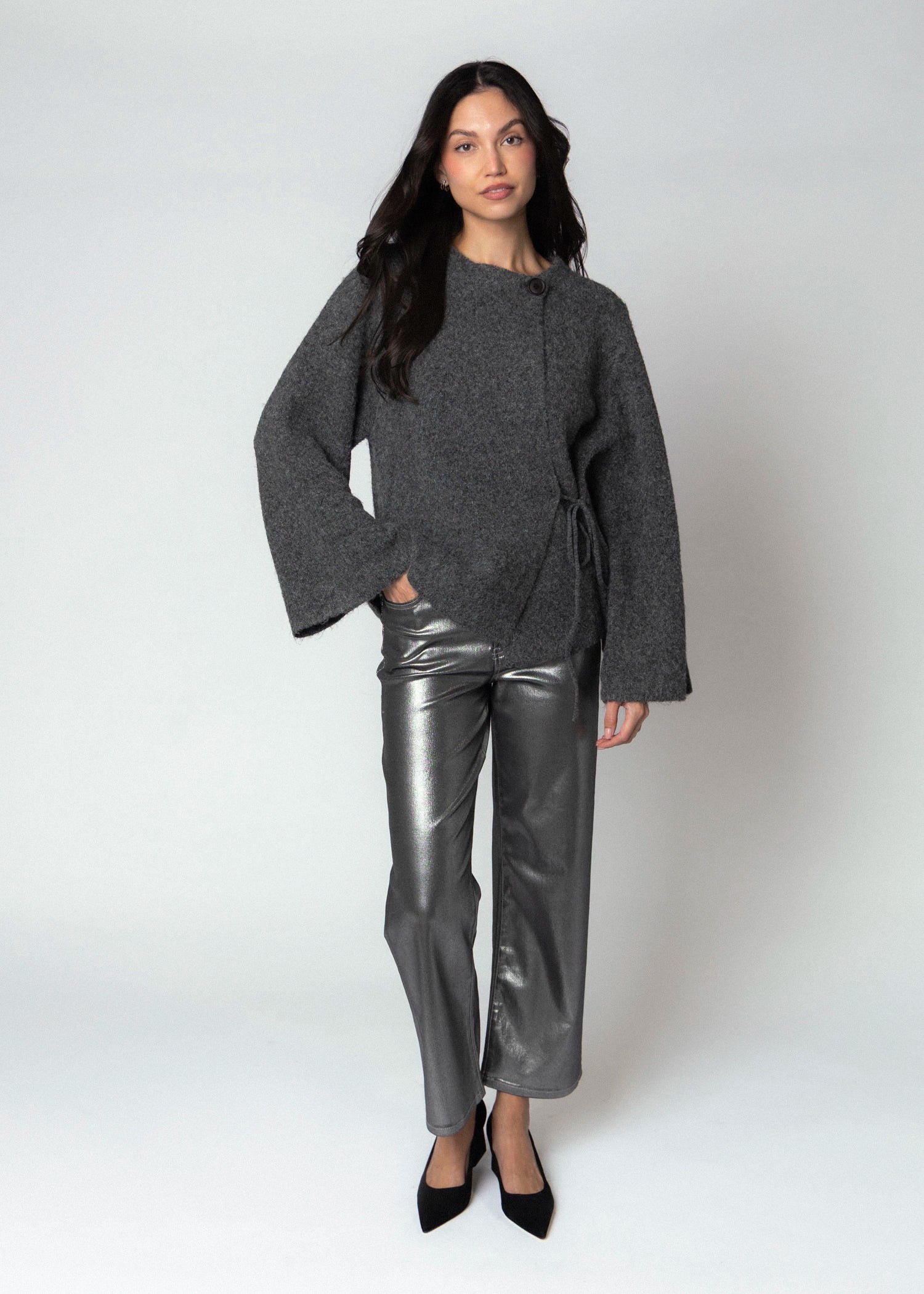swatch_Silver kut from the kloth charlotte wide leg jean