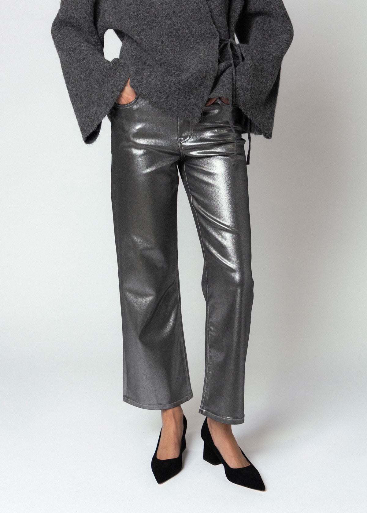 swatch_Silver kut from the kloth charlotte wide leg jean