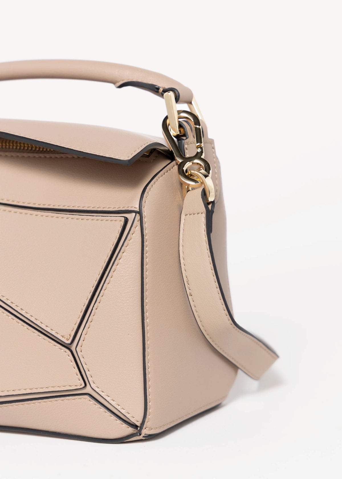 swatch_Taupe rosalia leather puzzle bag