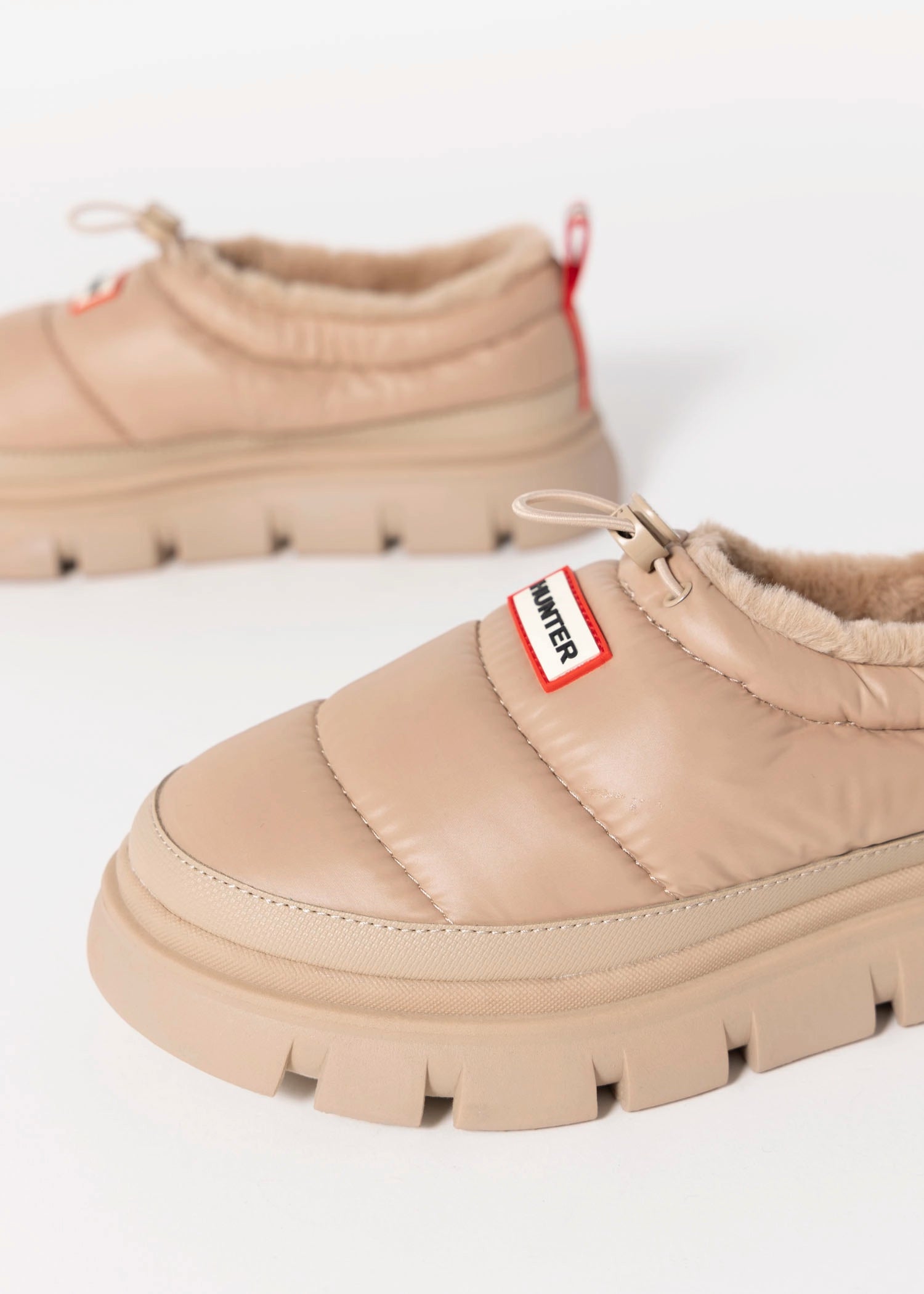swatch_Bark hunter boots madi 5 nylon puffer booties
