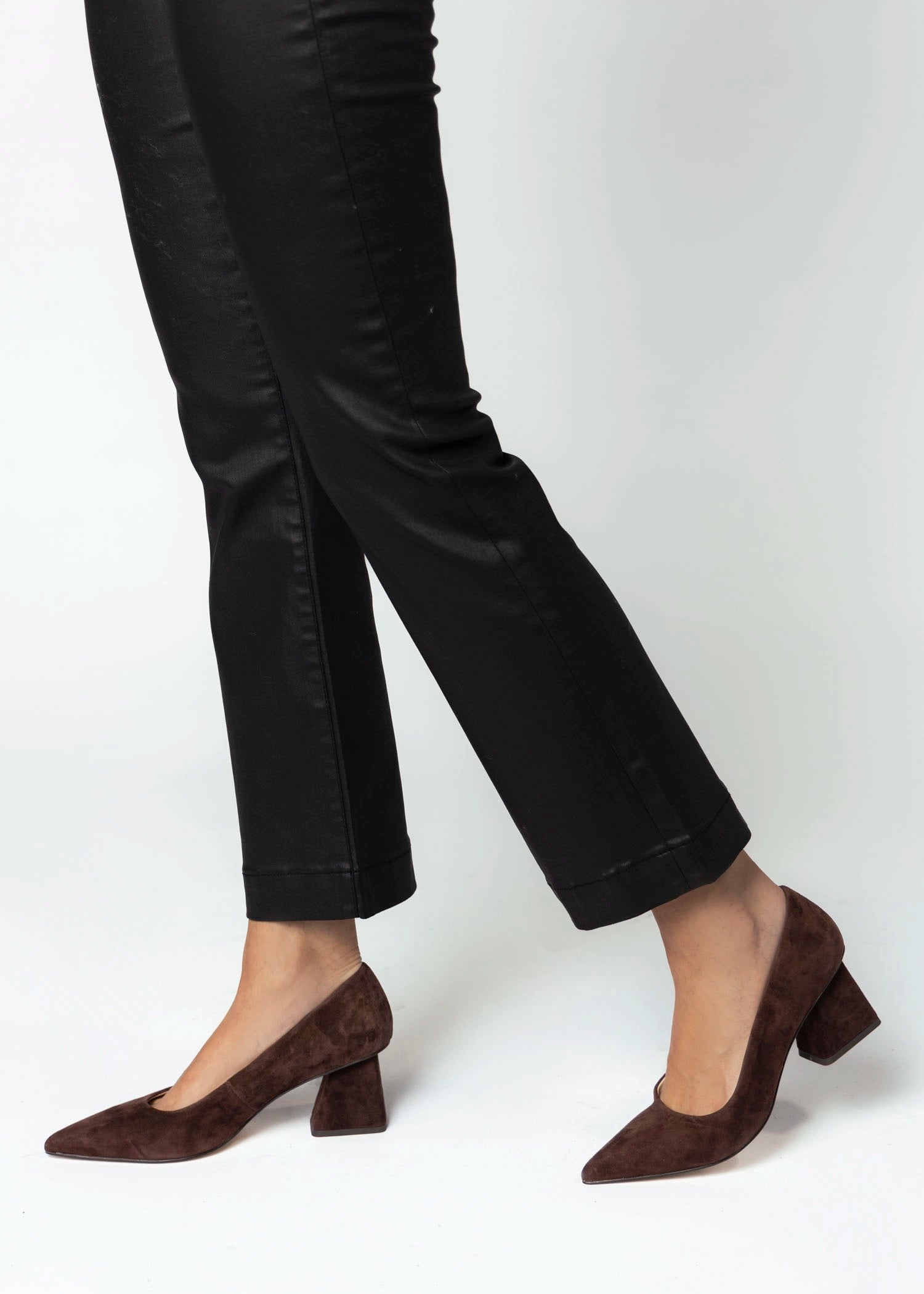 swatch_Chocolate Suede pelle moda inell pump