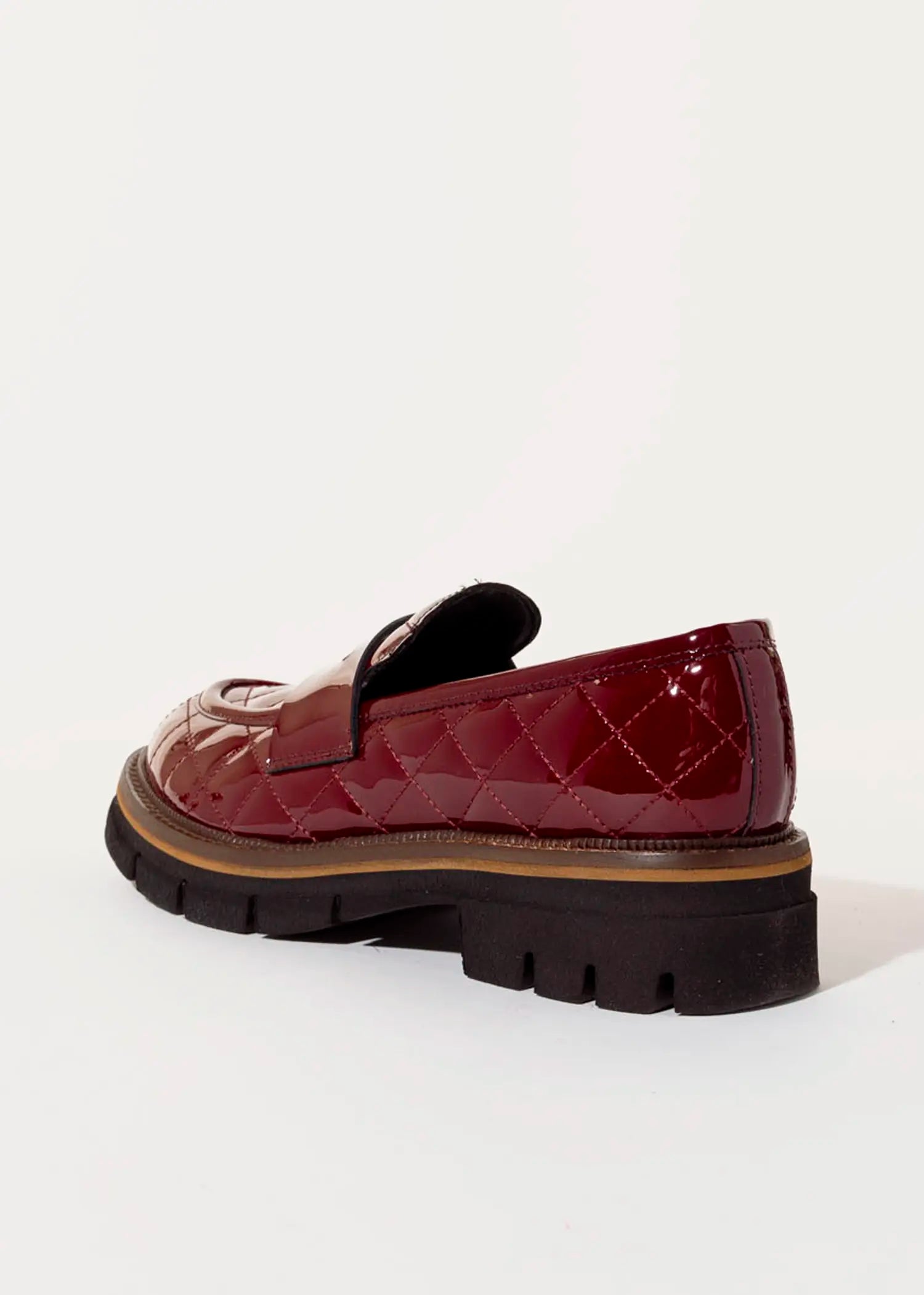 swatch_wine patent quilted leather loafer flat shoes