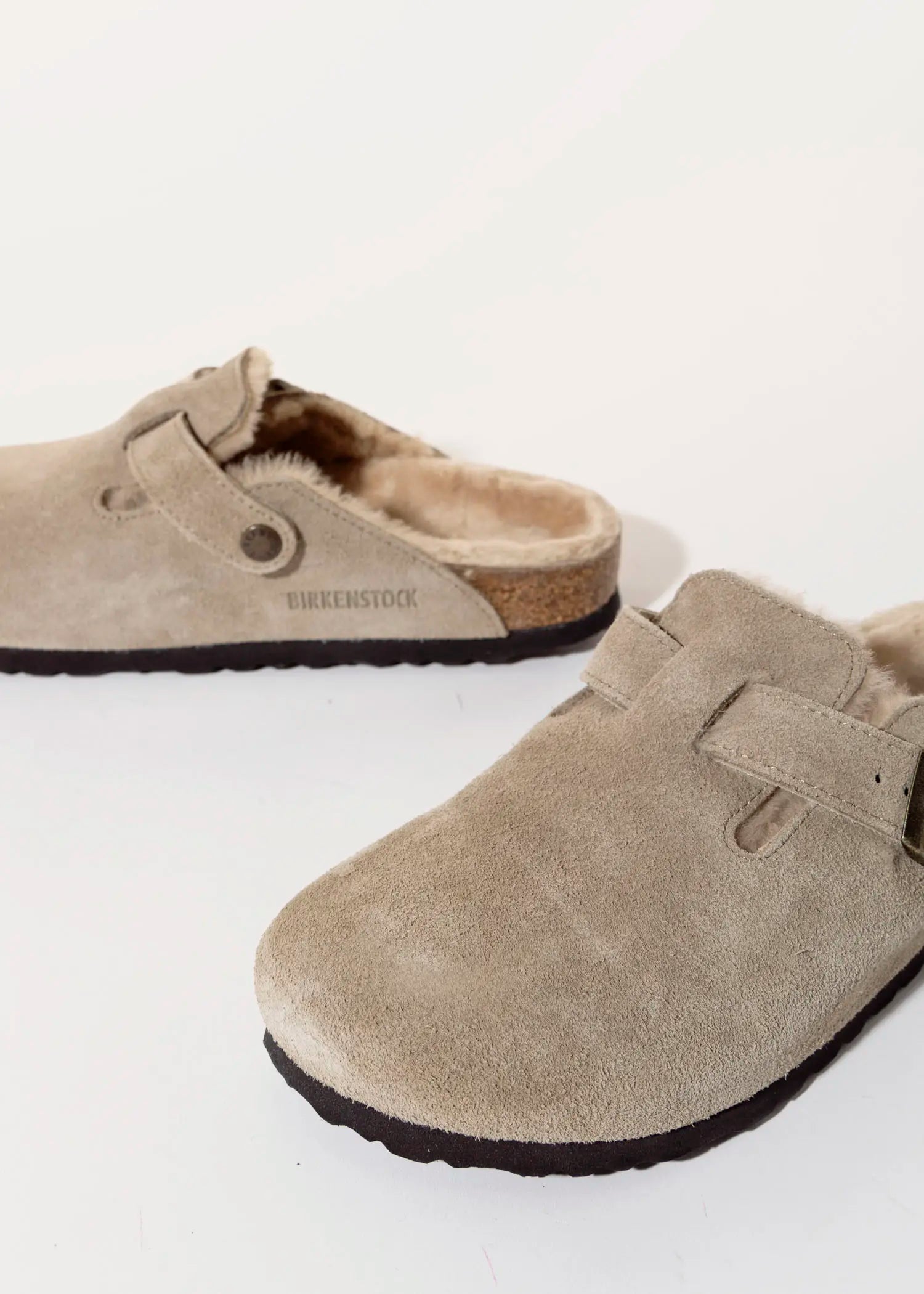 swatch_taupe suede boston shearling clog clogs