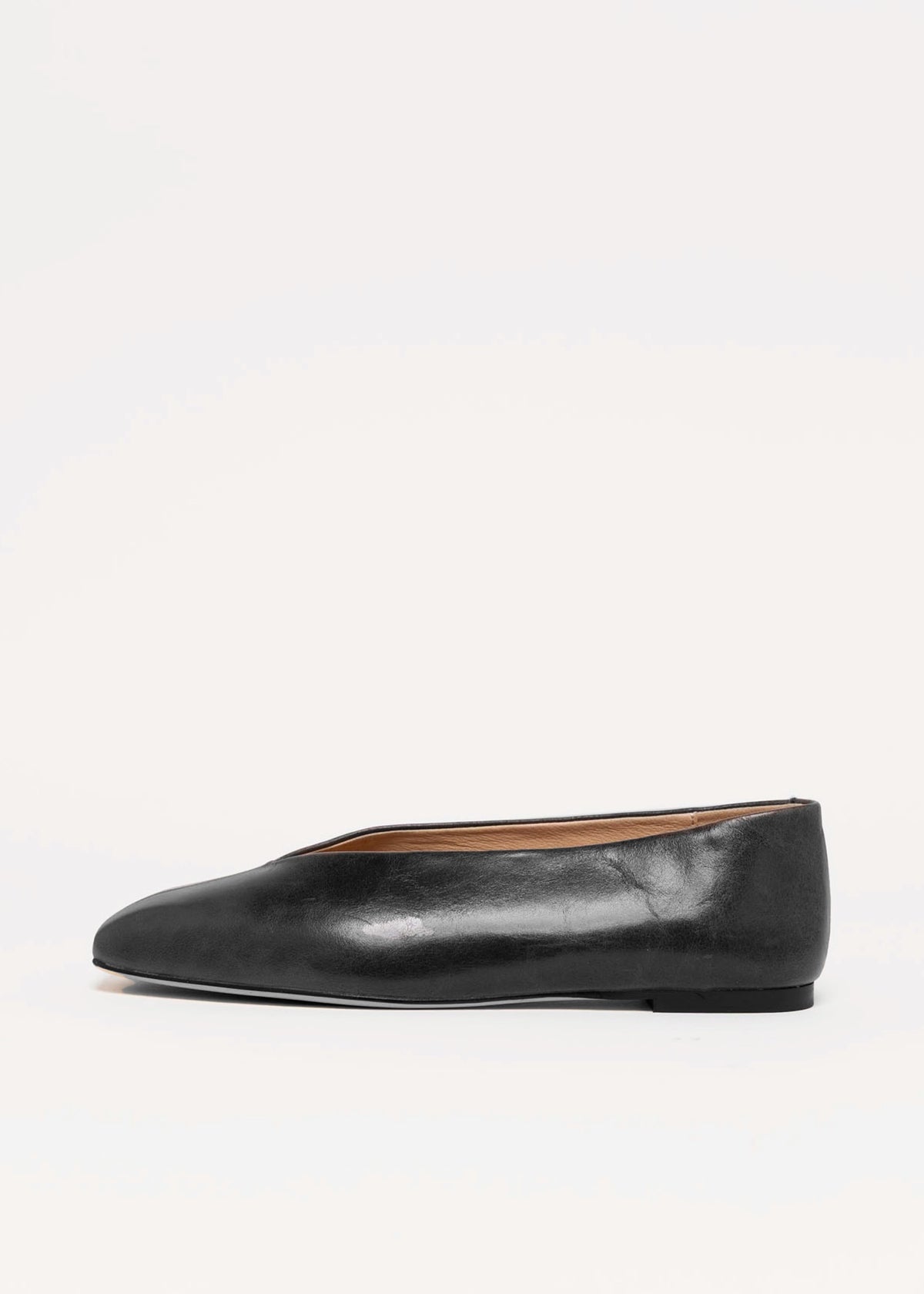 swatch_Black Leather Tony bianco brash flat