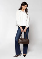 swatch_Chocolate leather shoulder bag