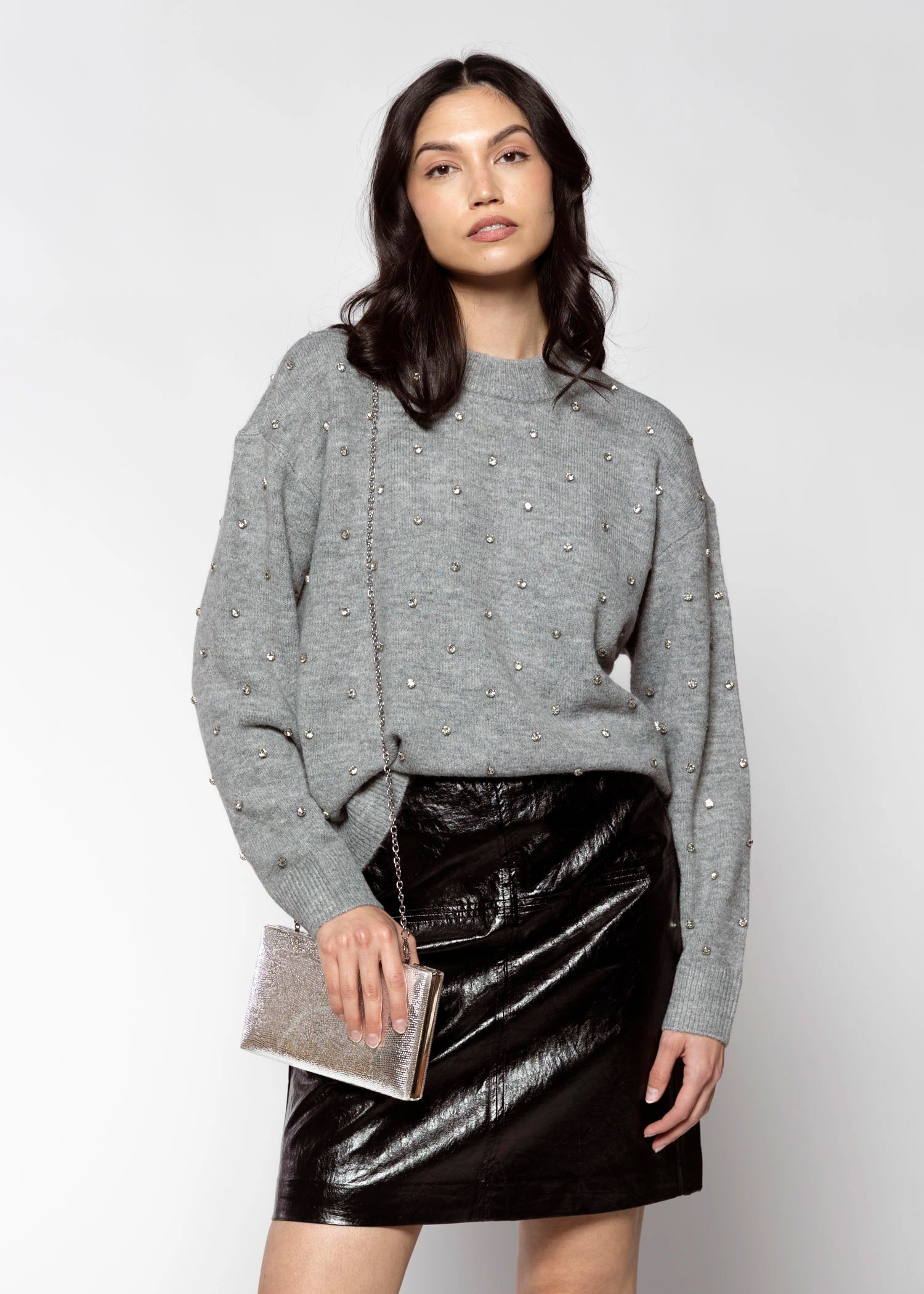 swatch_Silver metallic evening clutch