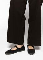 swatch_Black velvet mary jane flabelus