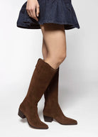 swatch_Dark Brown Suede virona water resistant boot
