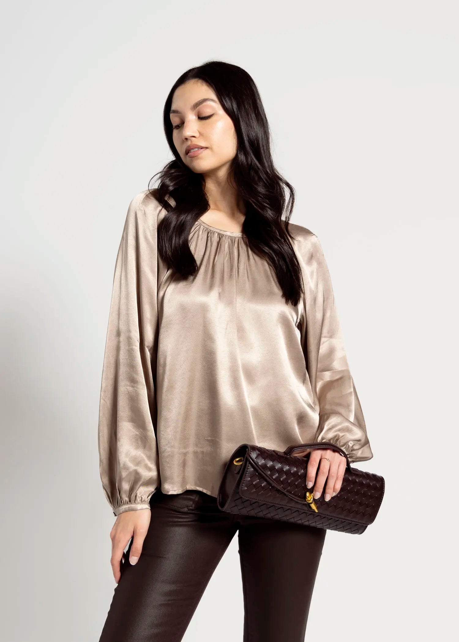 swatch_gold evaline raglan top apparel