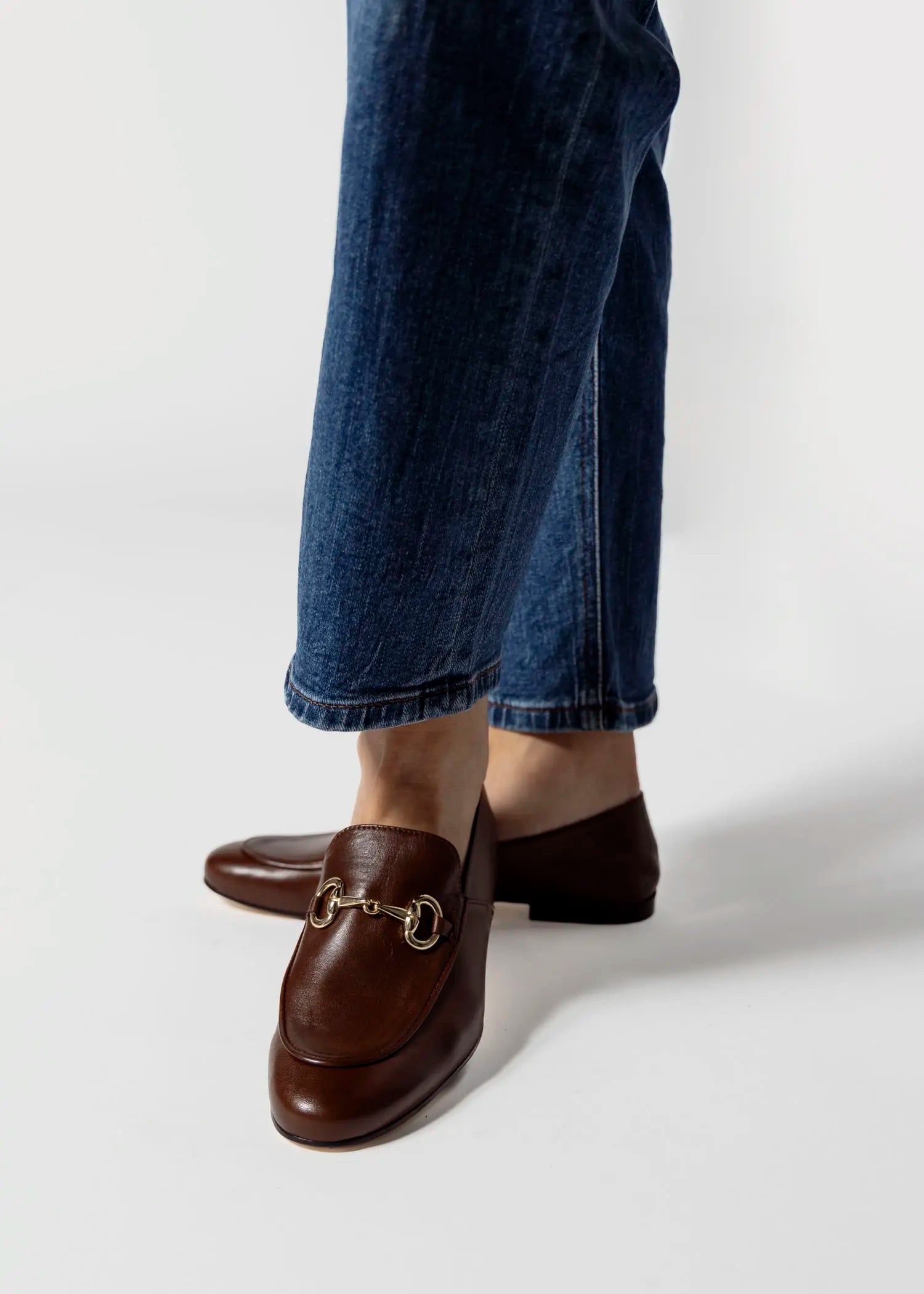 swatch_brown leather loafer with bit flat shoes