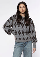 swatch_Grey argyle sweater