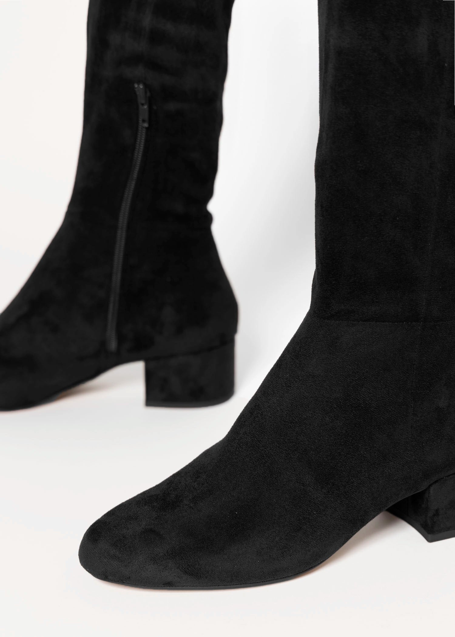 swatch_Black Stretch gold stretch knee high boots