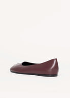 swatch_Wine Leather tabi flat