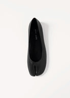 swatch_Black Leather tabi flat