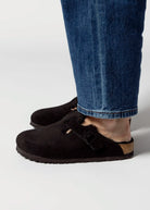 swatch_black suede boston shearling clog clogs