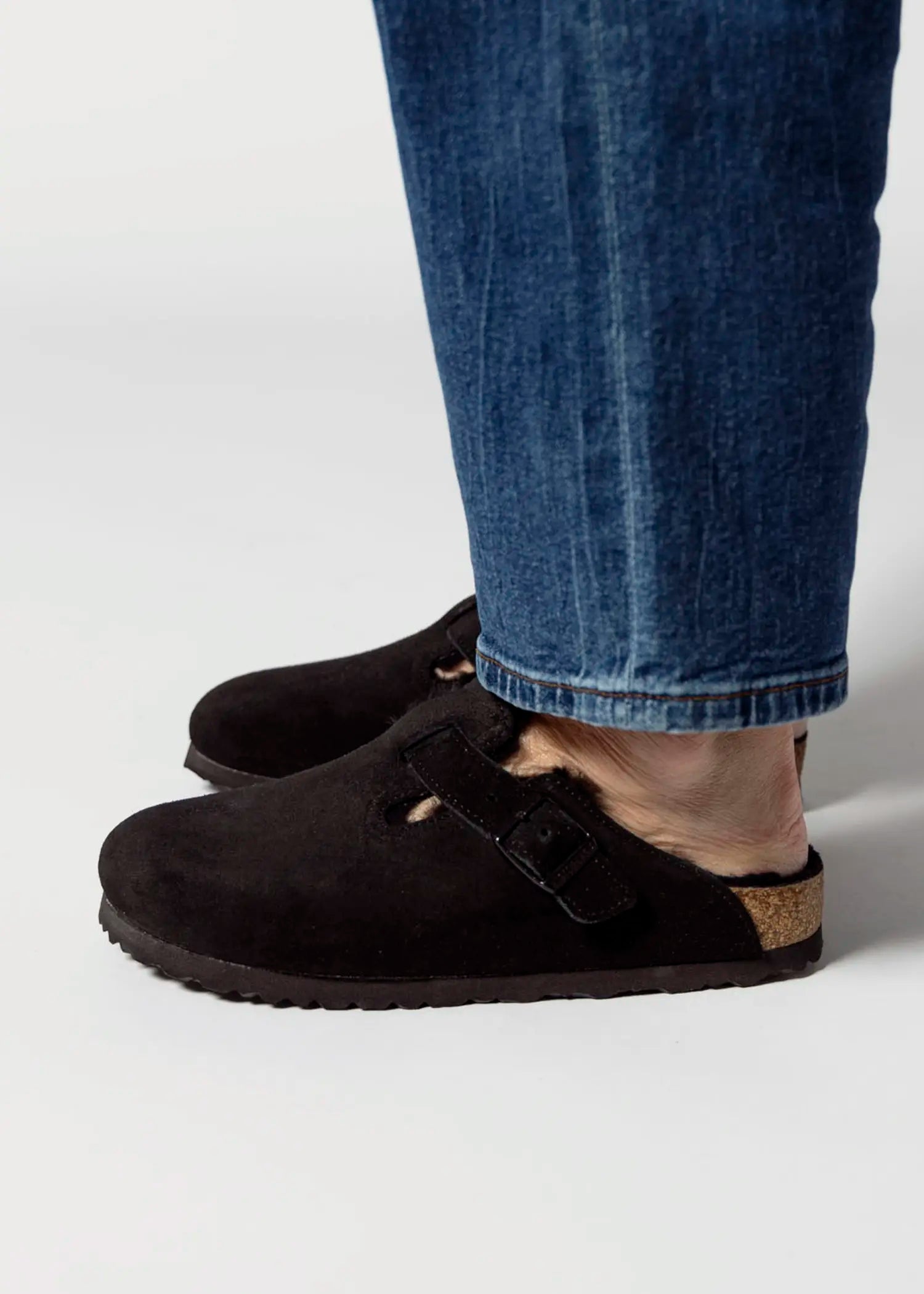 swatch_black suede boston shearling clog clogs