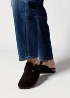 swatch_black suede boston shearling clog clogs