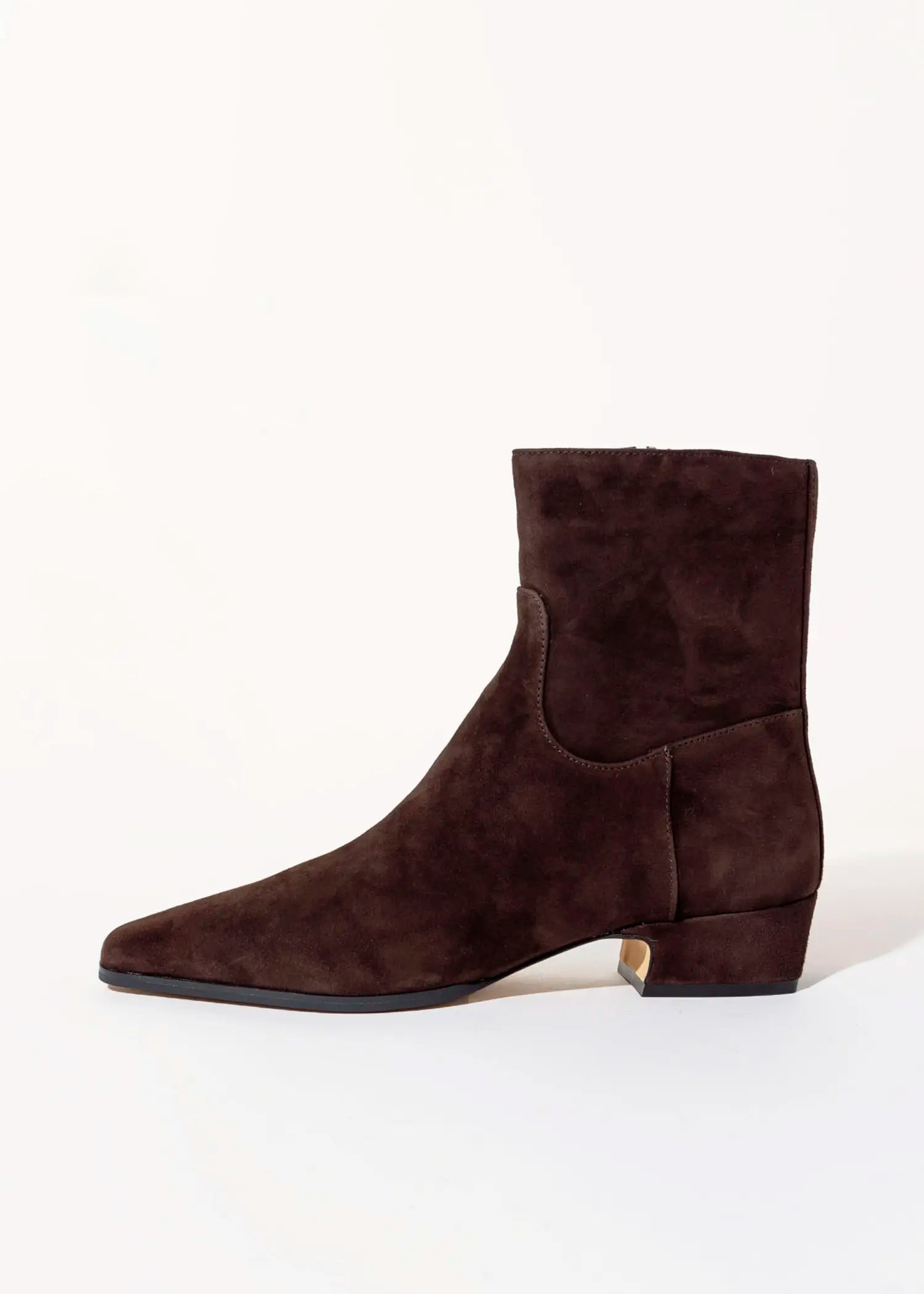 swatch_chocolate dusty bootie ankle boots