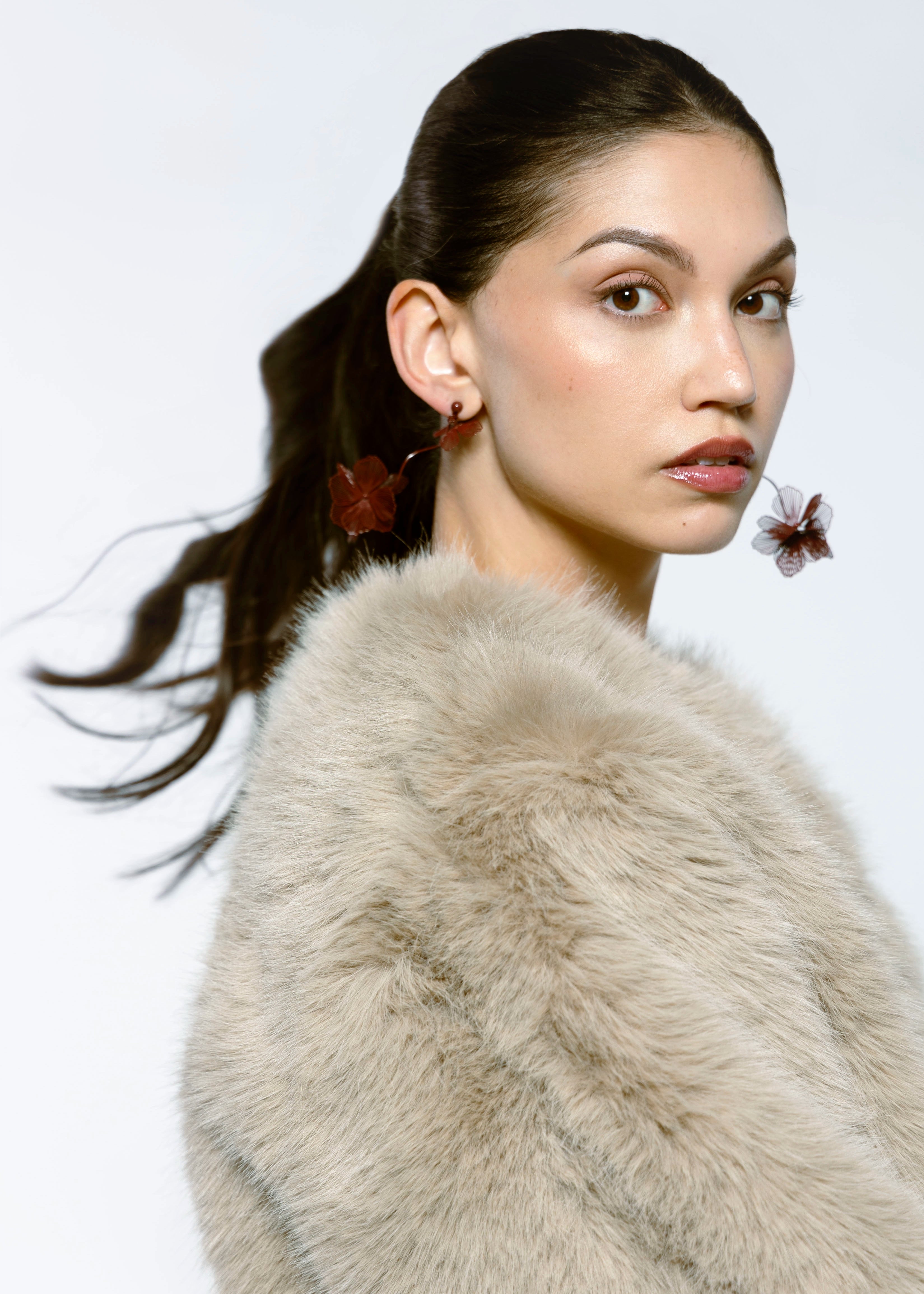 swatch_Wine flower earring