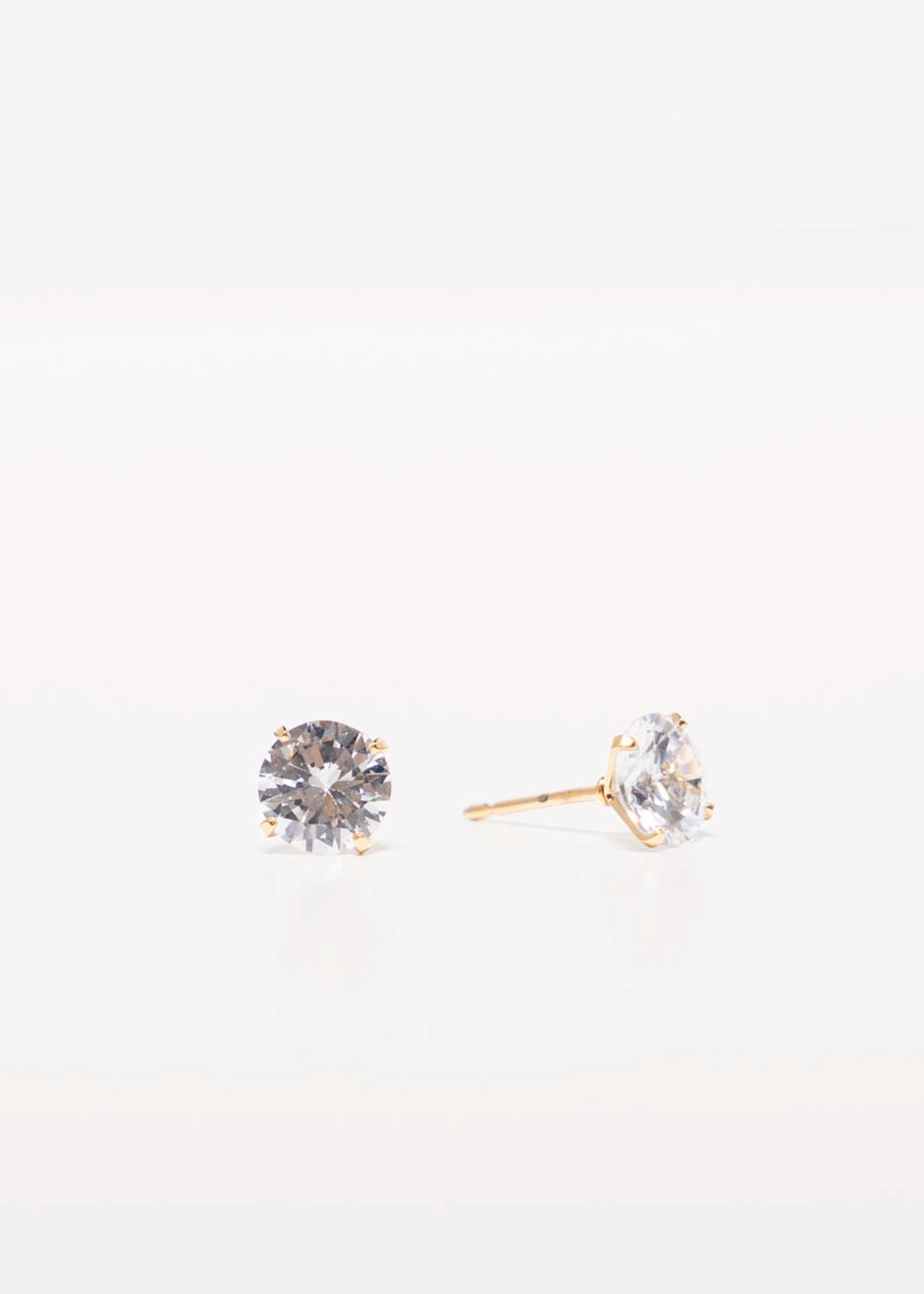 swatch_Gold cz stud earrings