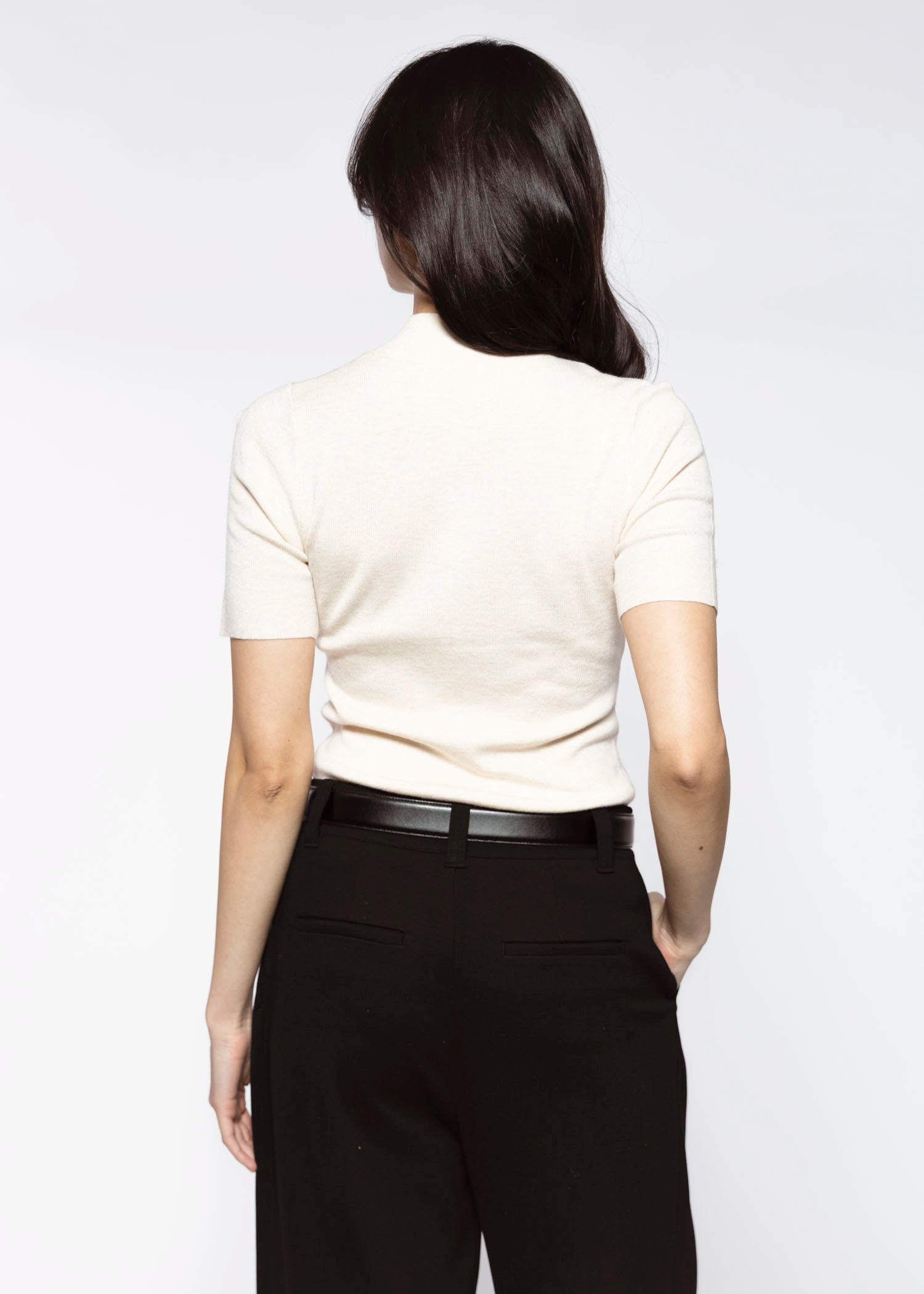 swatch_Oatmeal short sleeve sweater