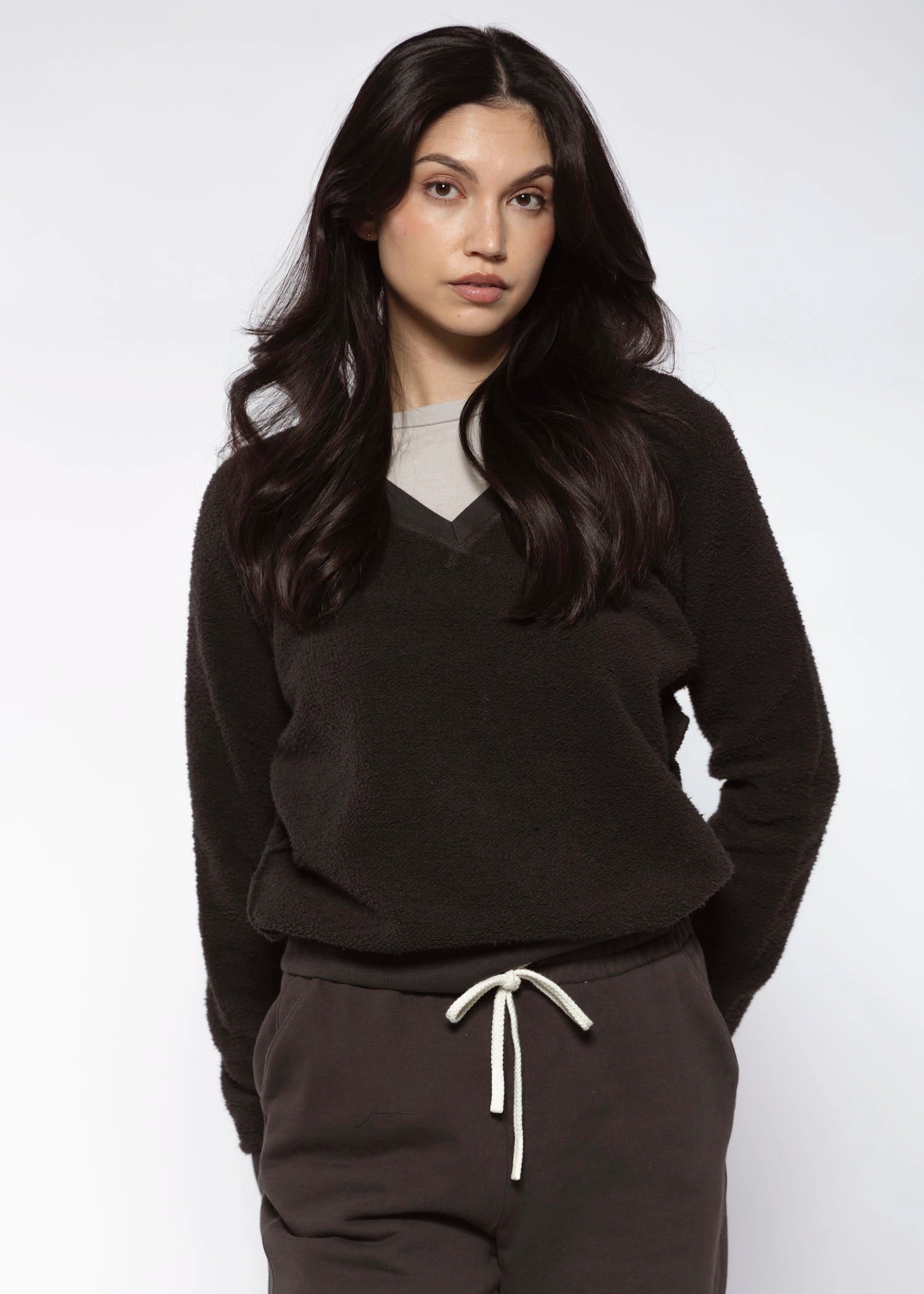 swatch_Vintage Black zuri sweatshirt