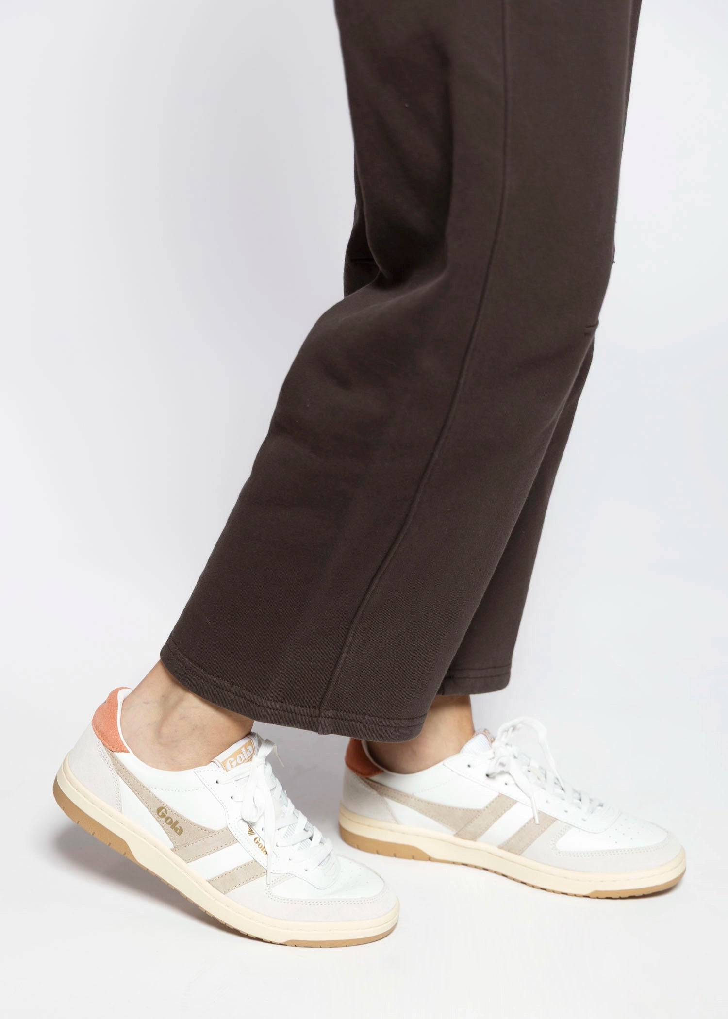 swatch_White/Terracotta hawk sneakers