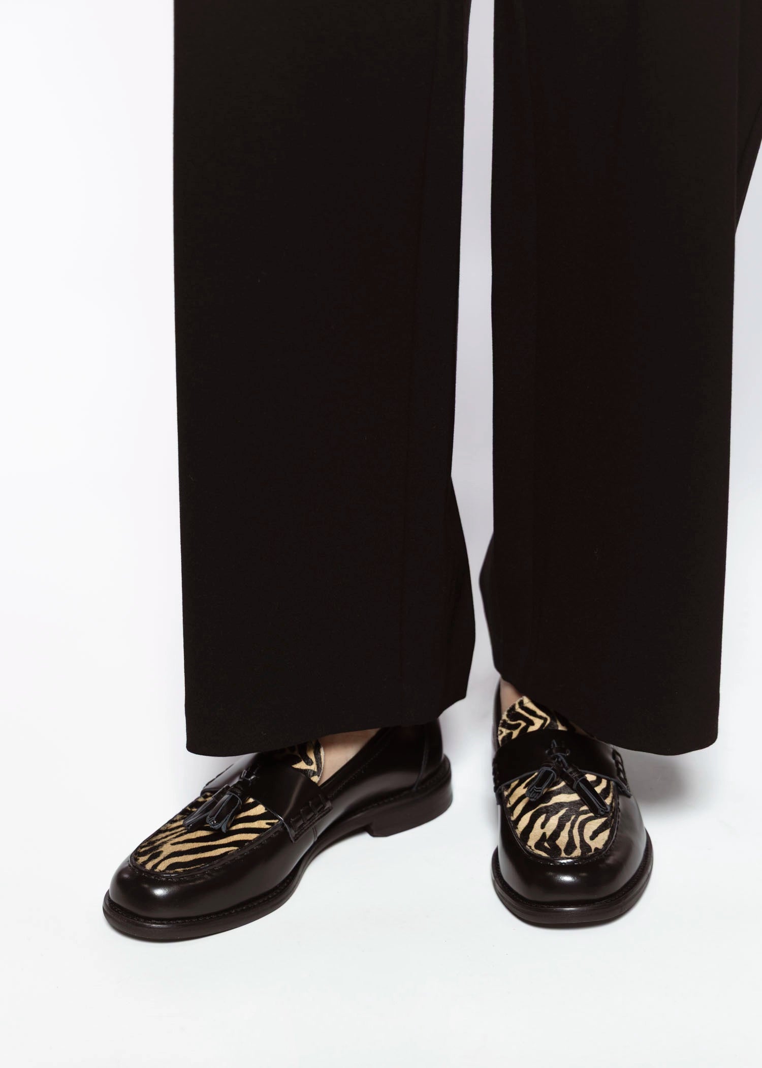 swatch_Black Combo linn tassel loafers