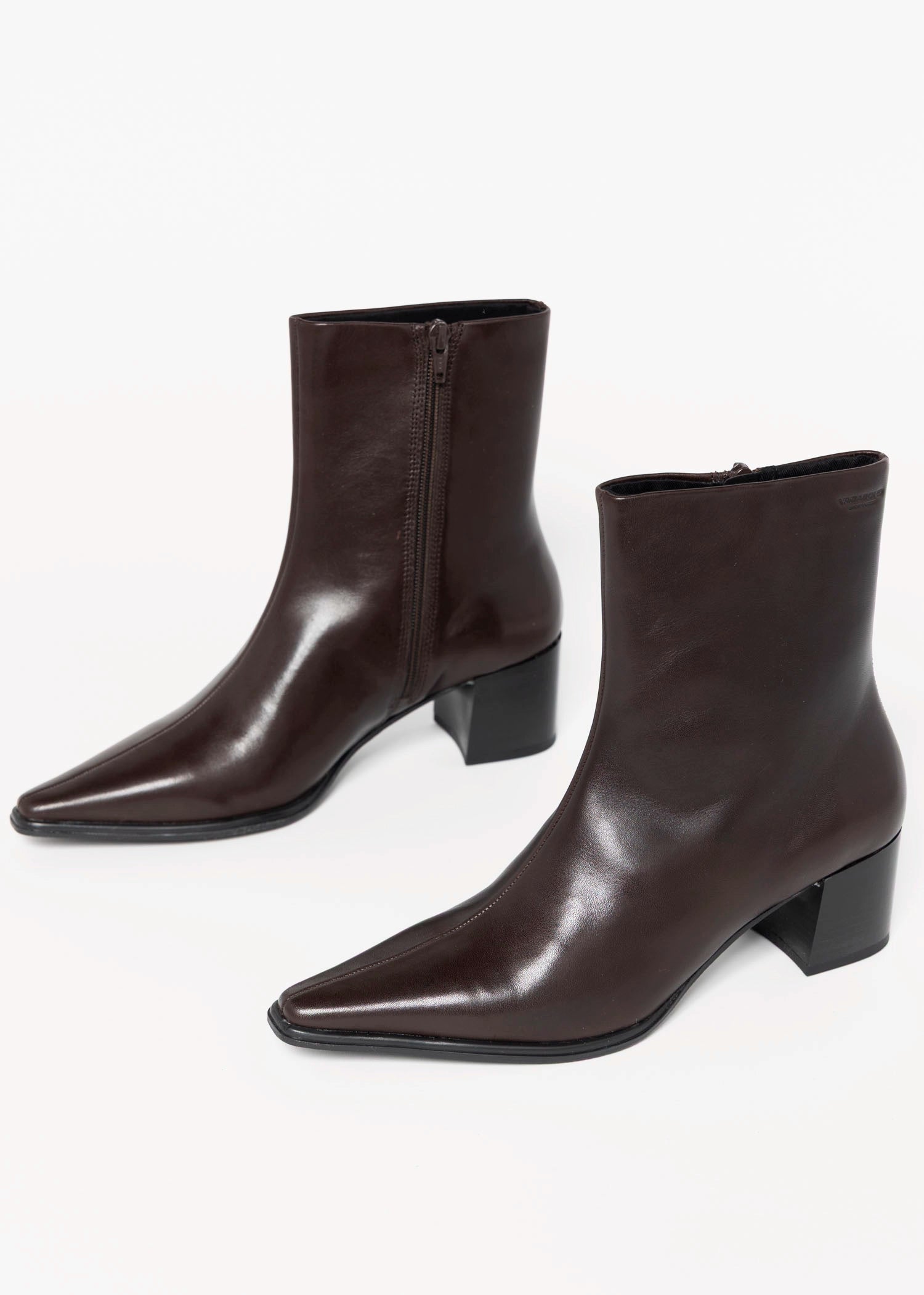 swatch_Brown Leather giselle ankle boots