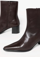 swatch_Brown Leather giselle ankle boots